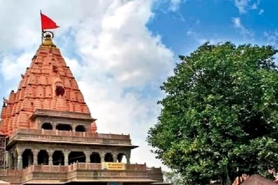 2 Killed After Wall Near Ujjain Mahakal Temple Collapses Due To Heavy Rain