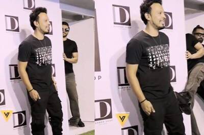 Ranveer Singh Jokingly Kicks Rohan Shrestha at Public Event; Video Goes Viral; Netizens React