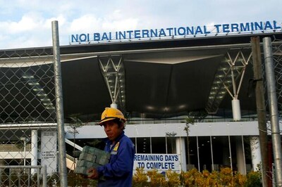 Check-in Screens at Vietnam's 2 Major Airports Hacked