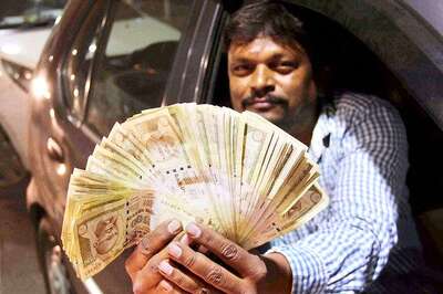 Cash Crunch: Traders' Body in Gujarat Seeks PM, RBI's Intervention