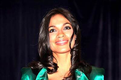 Is Danny Boyle dating Rosario Dawson?