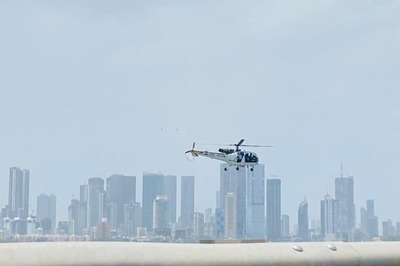 Mumbai: Man Jumps Off Bandra-Worli Sea Link; Navy Deploys Chopper For Search Ops | Watch