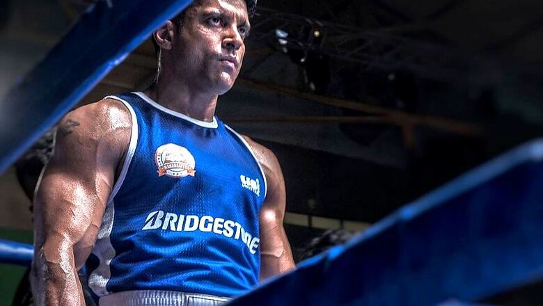 Farhan Akhtar's New Still From Toofan Breaks the Internet
