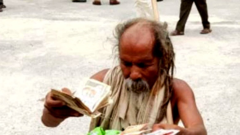 Unaware of Demonetisation, Says Visually Impaired Man, Urges Authorities to Exchange Rs 65k Life Savings