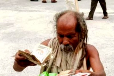 Unaware of Demonetisation, Says Visually Impaired Man, Urges Authorities to Exchange Rs 65k Life Savings