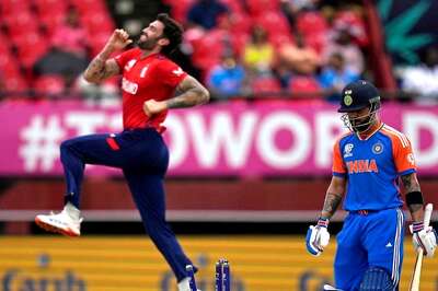 Virat Kohli’s Poor Run Continues, Reece Topley Cleans Up India Batter in T20 World Cup Semi-final | WATCH