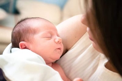 US Woman Sings Throughout Her Labour For Five Hours; Husband Plays Guitar