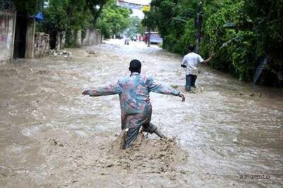 Hurricane Sandy: Death toll rises to 65 in Caribbean