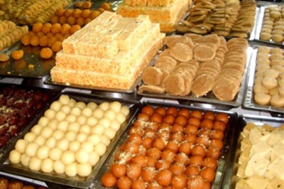 Businesses to Display 'Best Before Date' of Non-packaged Sweets from October 1, Says FSSAI