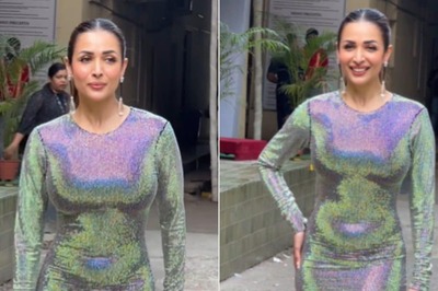 Sexy! Malaika Arora Flaunts Her Curves In A Holographic Body-Hugging Gown; See Hot Video