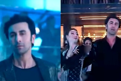 TJMM: Ranbir Kapoor's Song Pyaar Hota Kayi Baar Hai is a Valentine’s Day Anthem for the Singles