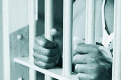 Kerala: Convict Attacks Police Escort for Not Buying him Beedi