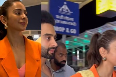 Rakul Preet Singh Blushes As She Reaches Goa With Jackky Bhagnani To Kick Off Wedding Festivities; Watch