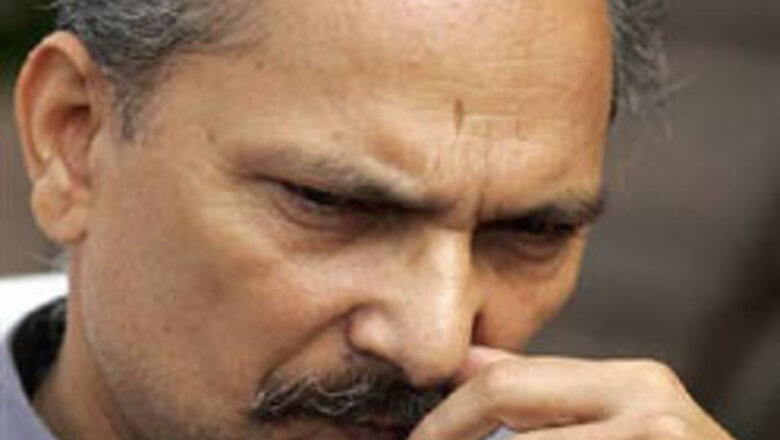 Nepal Maoists warn talks may fail