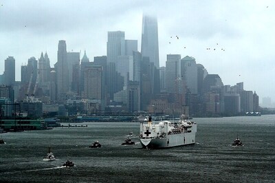 Little-Used Navy Hospital Ship Comfort Leaves New York After Treating Covid-19 Patients