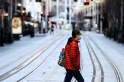 Covid-19 Cases Surge in Sydney, Police Cordon off Downtown to Prevent Rally