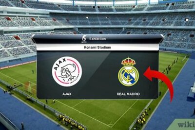 How to Score Easy Goals in 'Pro Evolution Soccer' for PS2