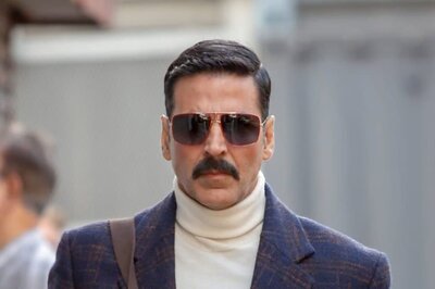 Akshay Kumar on Reopening of Theatres in Maharashtra: 'We're Being Hopeful that the Worst Is Over'