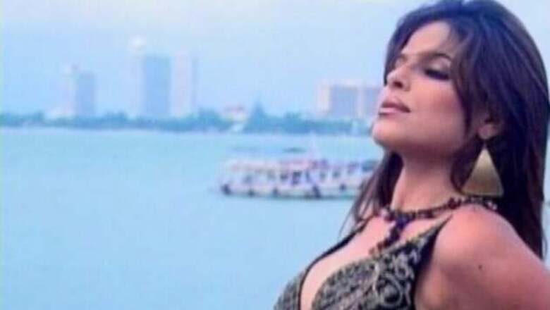 Laila Khan's father moves HC, demands CBI probe
