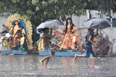 Life In A Pandemic: Bengal Faces Major Shortage of Hilsa Fish Ahead of Auspicious ‘Jamai Shashti’ Festival