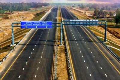 UP Govt to Pay Rs 180 Cr as Bonus for Completing Purvanchal E-Way Before Time; Bundelkhand E-Way On Track For Early Start Too