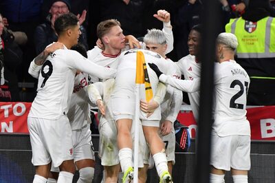 Scott McTominay Strikes Late as Manchester United Beat Aston Villa 2-1 in Premier League