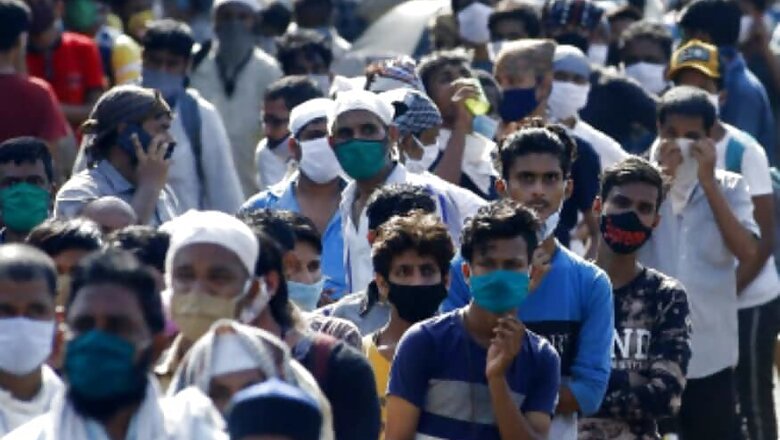 SC Asks Maharashtra, Worst-hit by Virus, to Make Concerted Efforts on Sending Home Migrant Workers
