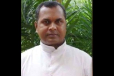 Kerala Church Priest Suspended After His Intimate Photos Involving a Woman Leak Online