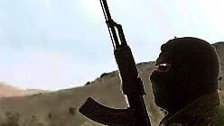 Qaeda vows war on 'Cross followers'