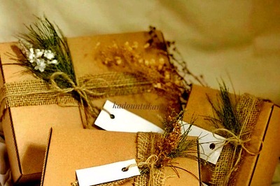 Mother's Day 2024: From Fashion to Skincare, Gift Your Mom the Best This Year!