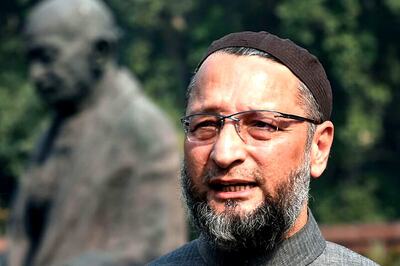 Owaisi Hails TRS Govt's Move to Pass Anti-CAA Resolution in Assembly, BJP Calls Decision Illegal