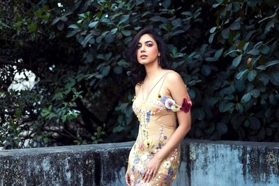 Ritu Varma Is Ready To Welcome Spring In Body-Hugging Floral Dress