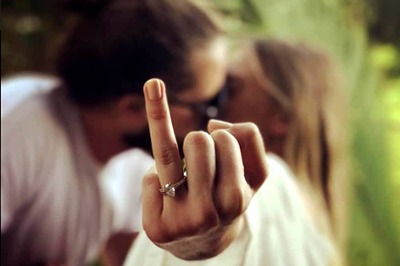 Margot Robbie Tattooed Her Wedding Date On Guests