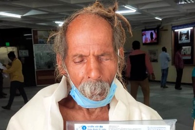 Chennai Man Donates Rs 65,000 to Visually Impaired Who Sought Help to Exchange Demonetised Notes