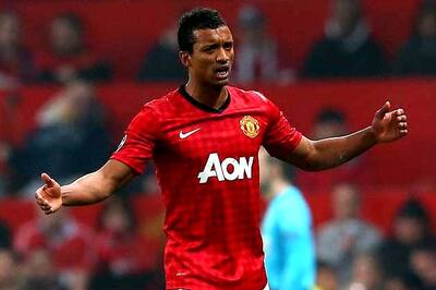 Manchester United winger Nani out for another month