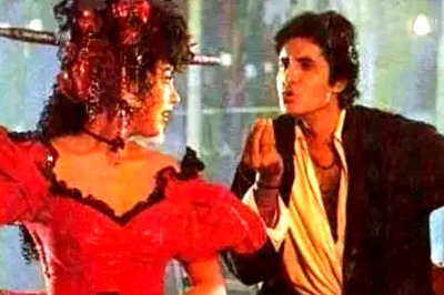 Amitabh Bachchan Found Jumma Chumma Step 'Vulgar', What Jaya Bachchan Did Next Was SURPRISING