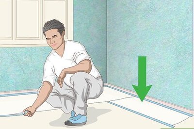 How to Remove Stubborn Wallpaper