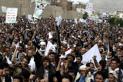 Yemen clashes kill 20, as fighting rages
