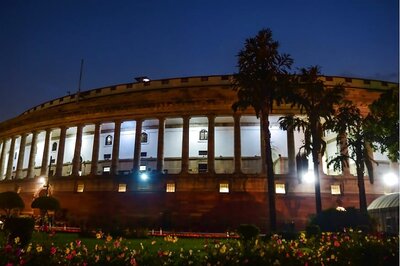 'It Doesn't Suit Indian Women': BJP MP Pitches for 'Work-friendly Dress' for Female Personnel