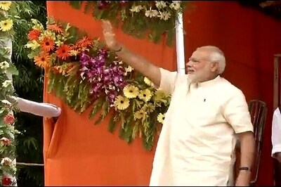 I learnt Hindi language while selling tea: PM Modi