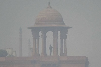 Delhi Pollution LIVE: NGT Pulls up State Govt Along With UP and Haryana Over Smog