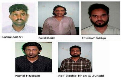 Five sentenced to death in 2006 Mumbai train blasts case, seven get life term