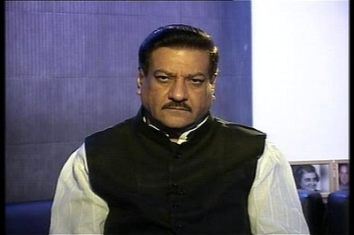 Chavan asks Centre to persuade EU to revoke ban on Indian mangoes
