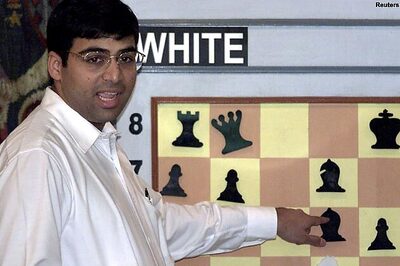 Anand loses to Topalov in first game