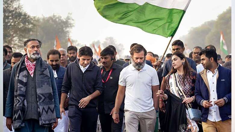 Nudge from Wife Prompts UP Cong Leader to Carry on in Bharat Jodo Yatra Despite Suffering Muscle Tear