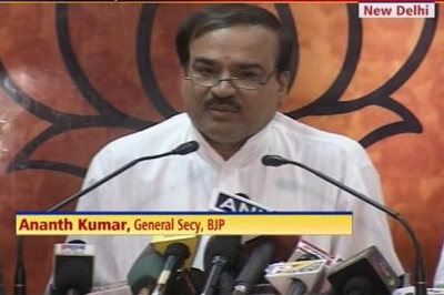 BJP holds on to Soren, to get CM's post