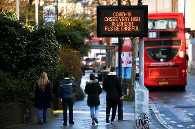 Invisible Barriers, Little Consolation: New Coronavirus Strain in UK Breaches Protective Lines