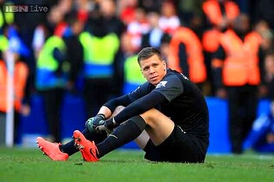 Szczesny eyes more ugly wins for Arsenal in battle for fourth spot