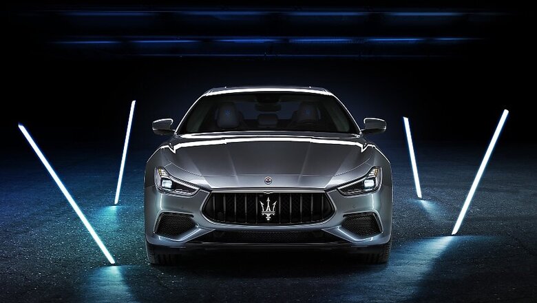Maserati Ghibli Hybrid Sportscar Revealed, Meet the Brand's First-Ever Electrified Model