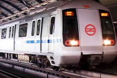 New Delhi: Technical problems hit metro service
